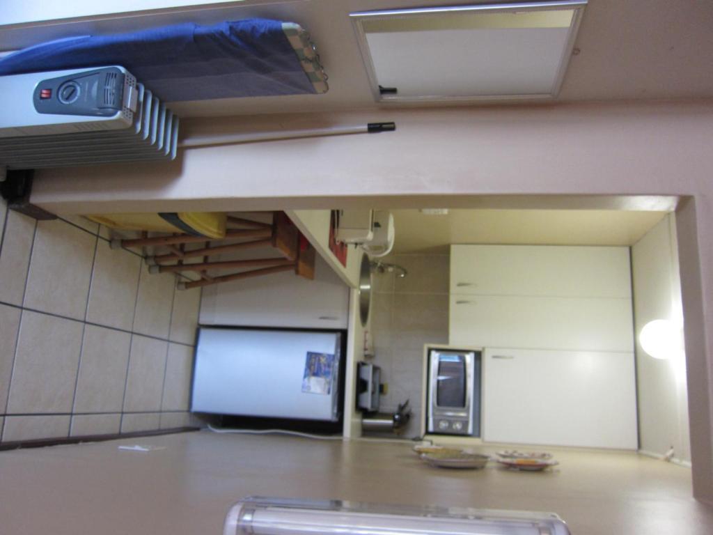 Smithland Guest Apartments Cape Town Беллвілл Номер фото